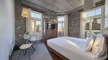 Caju Le Petit Hotel