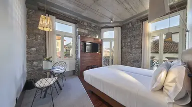 Caju Le Petit Hotel