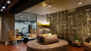 Caju Le Petit Hotel