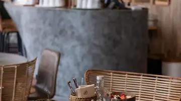 Caju Le Petit Hotel