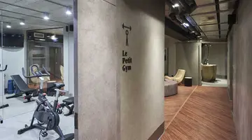 Caju Le Petit Hotel