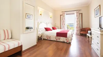 Cala Fornells Hotel