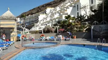 Cala Nova Apartments