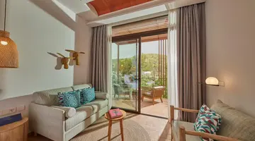 Cala San Miguel Resort The Club, Curio Collection by Hilton
