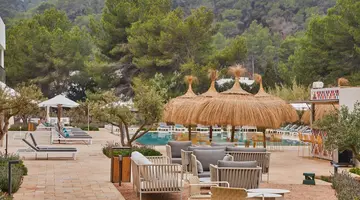 Cala San Miguel Resort The Club, Curio Collection by Hilton