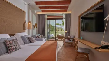 Cala San Miguel Resort The Club, Curio Collection by Hilton
