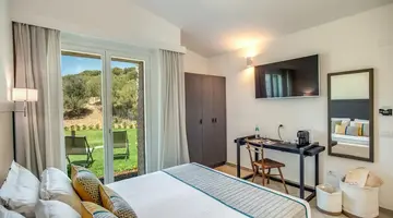 Cala Sinzias Resort