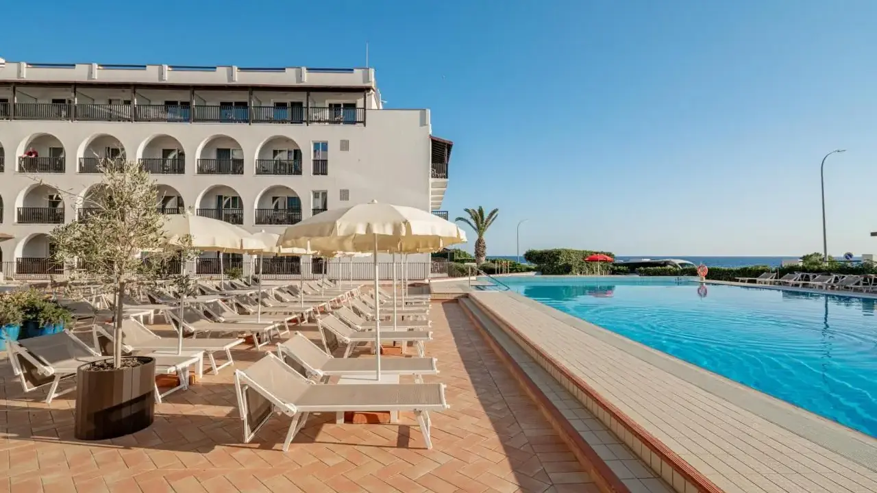 Calabona Hotel