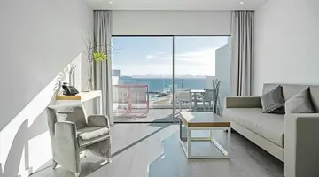 CalaLanzarote Suite Hotel