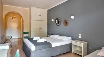 Calamos Beach Family Club Hotel