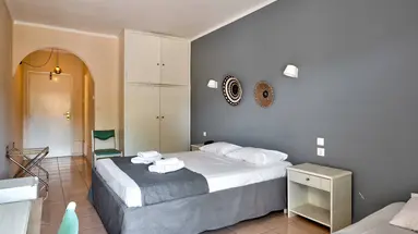Calamos Beach Family Club Hotel