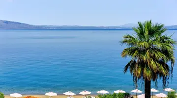Calamos Beach Family Club Hotel