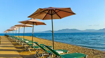 Calamos Beach Family Club Hotel