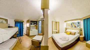 Calanica Resort