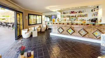 Calanica Resort