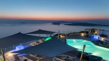Caldera's Dolphin Suites