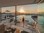 Caldera s Dolphin Suites
