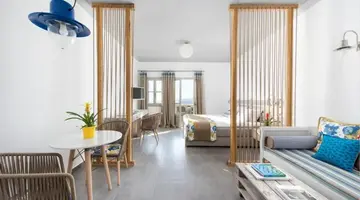 Caldera s Dolphin Suites