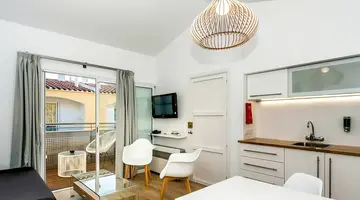 Cales de Ponent Apartments