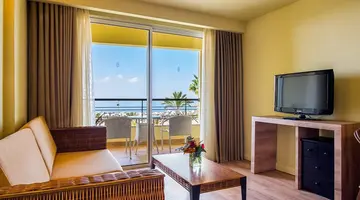 Calheta Beach Hotel