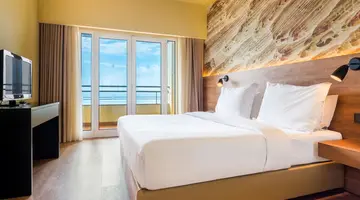 Calheta Beach Hotel