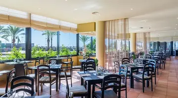 Calheta Beach Hotel