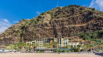 Calheta Beach Hotel