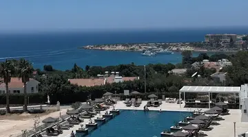 Cali Resort & Spa by Louis Hotels