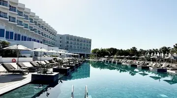 Cali Resort & Spa by Louis Hotels