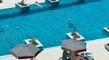 CALI RESORT & SPA