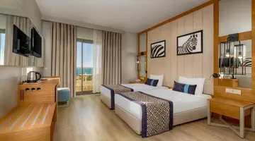 CALIDO MARIS HOTEL