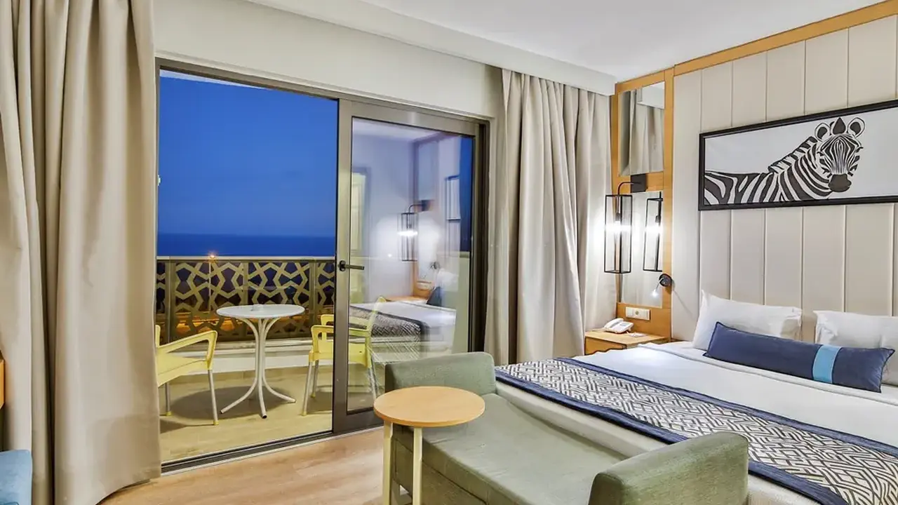 CALIDO MARIS HOTEL