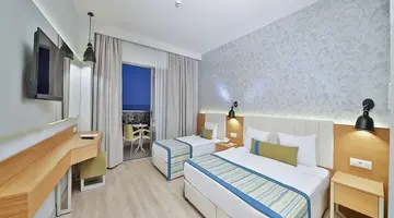 Calido Maris Hotel