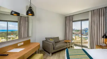 Calido Maris Hotel