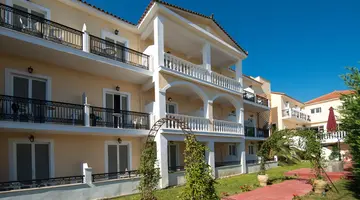 California Beach Hotel - Adults Only