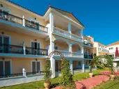 California Beach Hotel - Adults Only