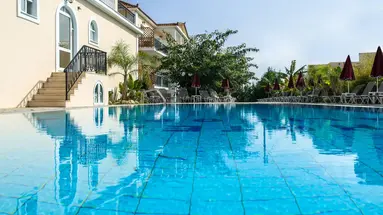 California Beach Hotel - Adults Only