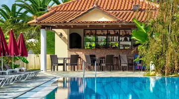 California Beach Hotel