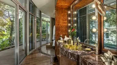 CALISTA LUXURY RESORT