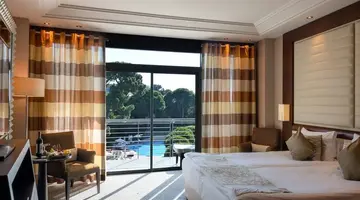 CALISTA LUXURY RESORT