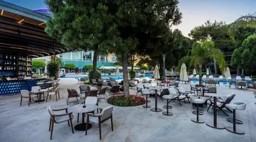 CALISTA LUXURY RESORT