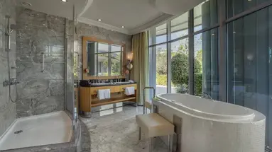 CALISTA LUXURY RESORT