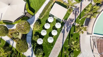 CALISTA LUXURY RESORT
