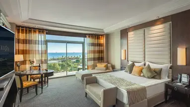 CALISTA LUXURY RESORT
