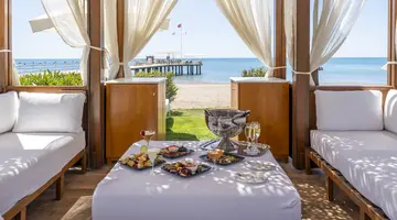 CALISTA LUXURY RESORT