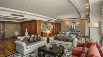 CALISTA LUXURY RESORT