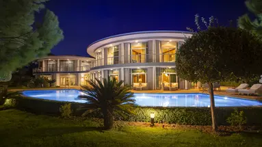 CALISTA LUXURY RESORT