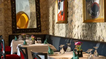 CALISTA LUXURY RESORT