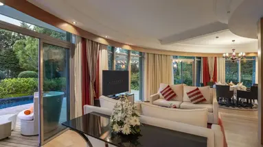 CALISTA LUXURY RESORT