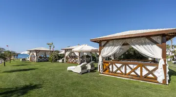 CALISTA LUXURY RESORT